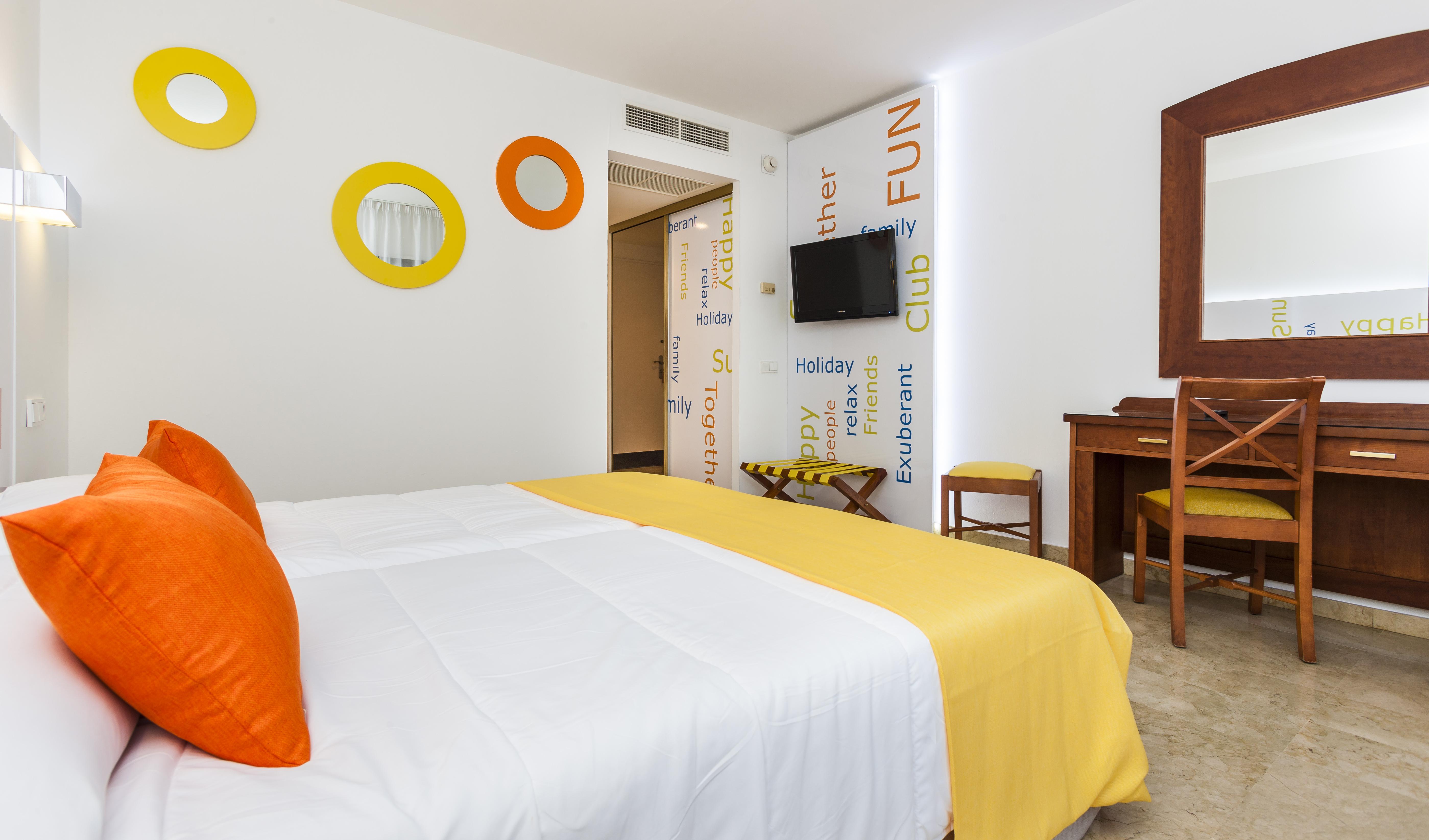 Hotel Globales Cortijo Blanco Marbella Exterior foto