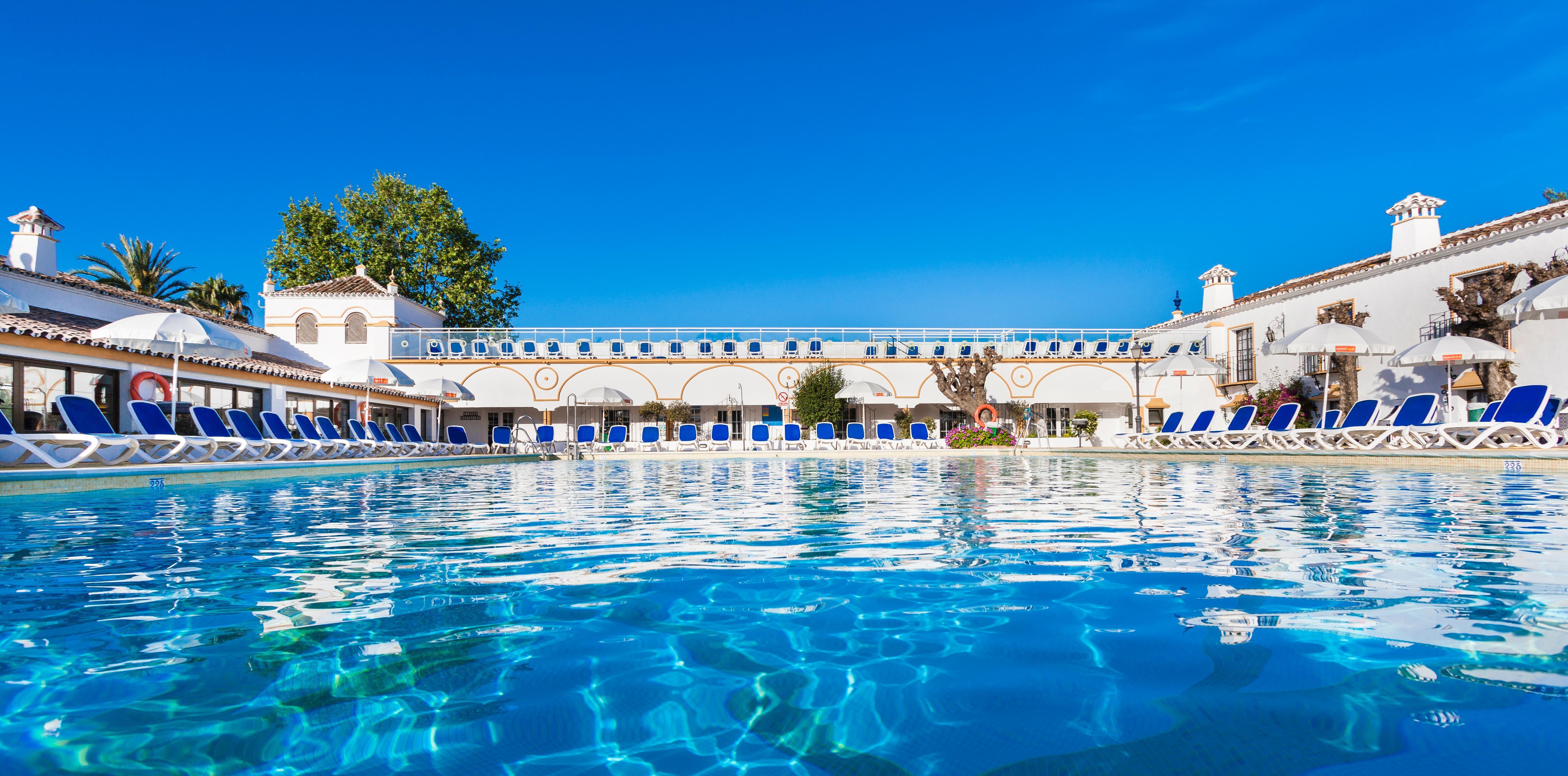 Hotel Globales Cortijo Blanco Marbella Exterior foto