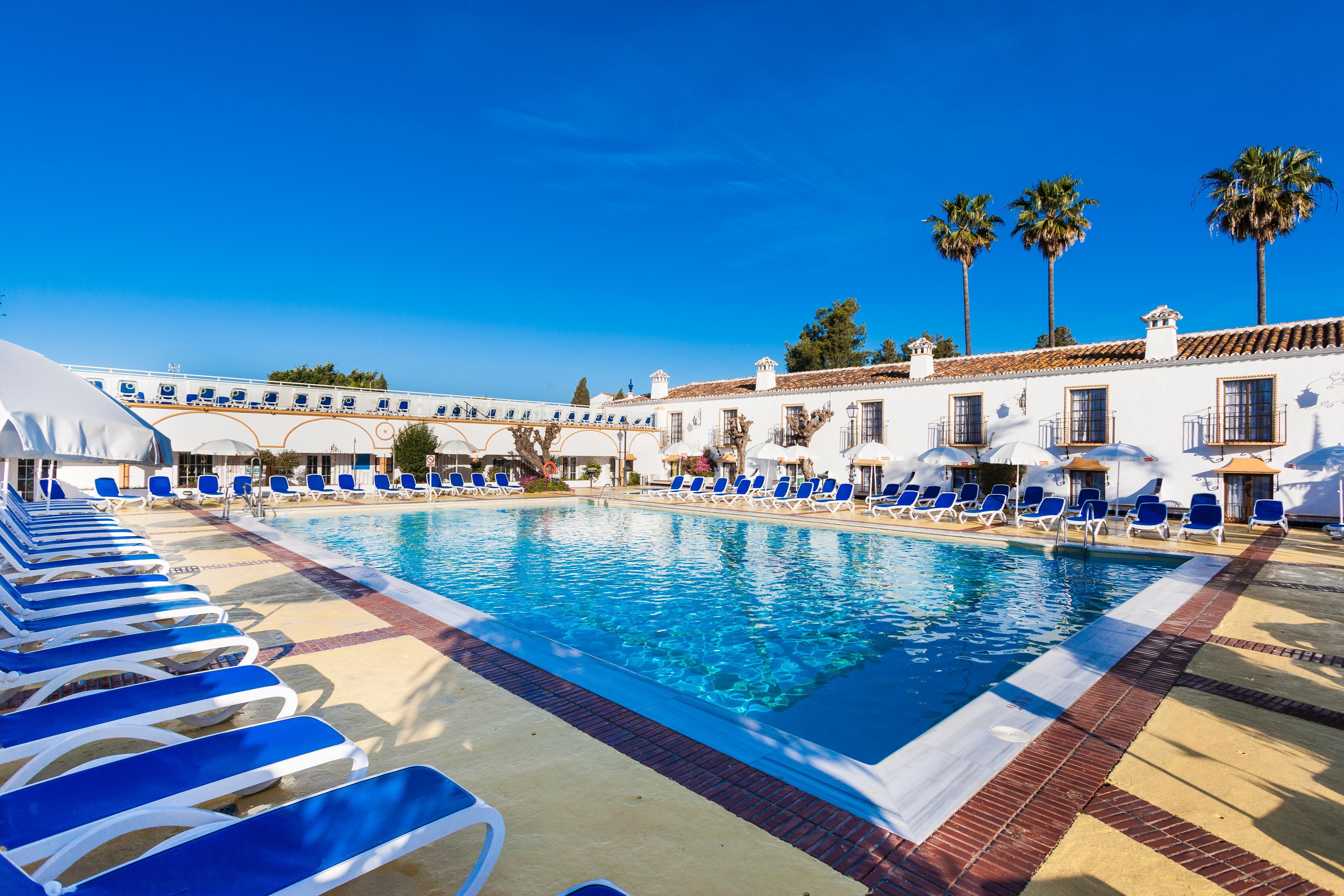 Hotel Globales Cortijo Blanco Marbella Exterior foto
